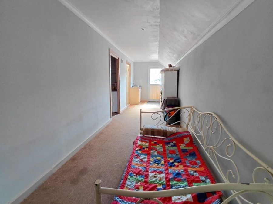 5 Bedroom Property for Sale in Penhill Western Cape